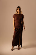 Vestido Midi Choco com Fenda Lateral - TYNA - foto 1