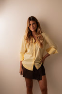 Camisa Florença Punho Largo Amarelo Claro - TYNA - foto 4