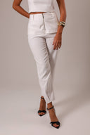 Calça Off White com Pala Sobreposta - TYNA - foto 3