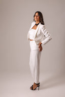 Blazer Cropped Alfaiataria Off White - TYNA - foto 2