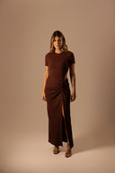 Vestido Midi Choco com Fenda Lateral - TYNA - foto 2