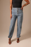 Calça Jeans Botões Frente com Amarração - TYNA - foto 4