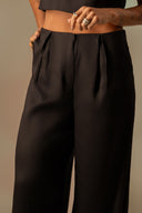Calça Wide Leg Preta - TYNA - foto 1