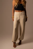 Calça Pala Creme Patou - TYNA - foto 1