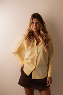 Camisa Florença Punho Largo Amarelo Claro - TYNA - foto 2