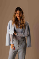 Blazer Alfaiataria Cropped Azul Sereno - TYNA - foto 2