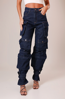 Calça Jeans Cargo Multibolsos Escura - TYNA - foto 1