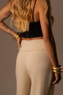 Calça Pala Creme Patou - TYNA - foto 8